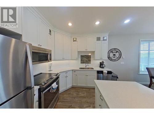 2450 Radio Tower Road Unit# 209, Oliver, BC - Indoor Photo Showing Kitchen With Double Sink