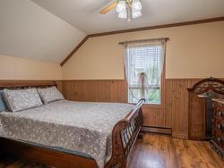 Master bedroom - 