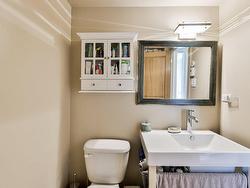 Powder room - 