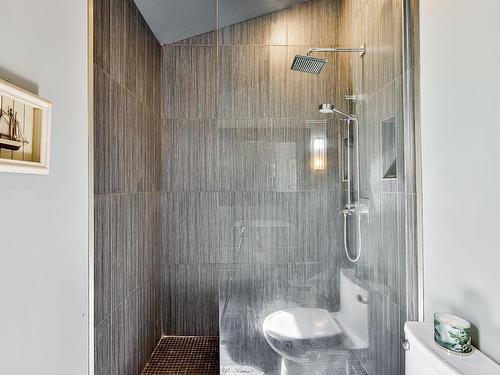 Salle de bains attenante Ã  la CCP - 1939 Rue Du Skieur, Sainte-Adèle, QC - Indoor Photo Showing Bathroom