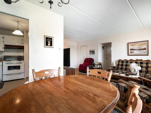 Dining room - 412-350 Rue Querbes, Vaudreuil-Dorion, QC - Indoor