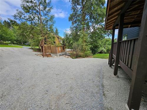 5610 Arvay Rd, Port Alberni, BC 