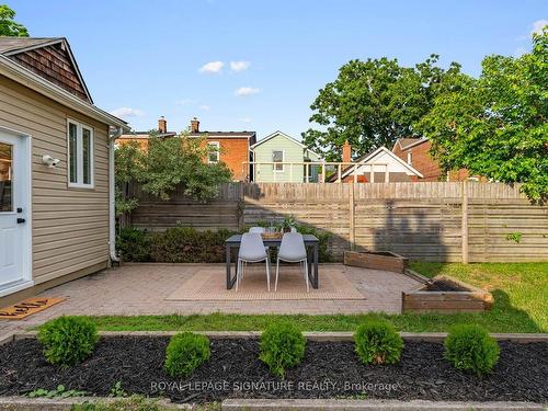 275 Queensdale Ave, Toronto, ON - Outdoor