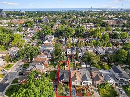 275 Queensdale Ave, Toronto, ON - Outdoor With View