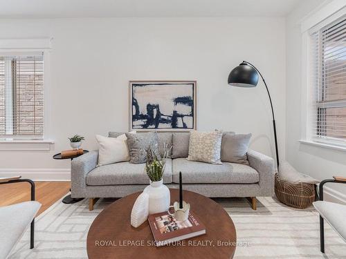 275 Queensdale Ave, Toronto, ON - Indoor Photo Showing Living Room