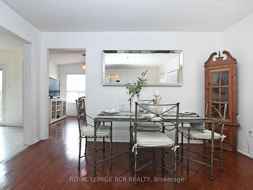 38 Delattaye Ave, Aurora, ON - Indoor Photo Showing Dining Room