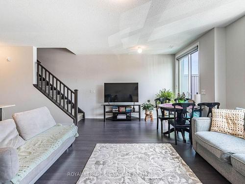 202-1202 Main St E, Milton, ON - Indoor Photo Showing Living Room