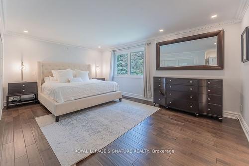 1204 Clarkson Rd N, Mississauga, ON - Indoor Photo Showing Bedroom