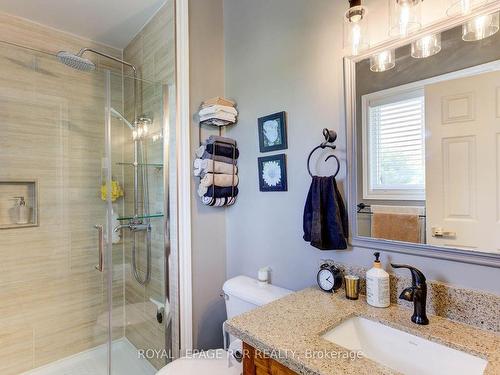 300 Mccord St, Wellington North, ON - Indoor Photo Showing Bathroom