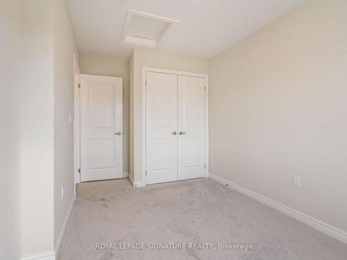 57-40 Zinfandel Dr, Hamilton, ON - Indoor Photo Showing Other Room