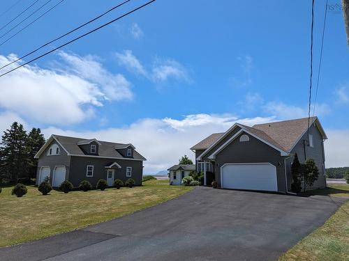 394 Pier Road, Parrsboro, NS 