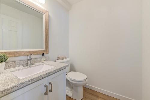 3828 Glen Canyon Drive, West Kelowna, BC - Indoor Photo Showing Bathroom