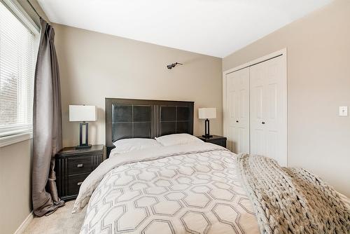 3828 Glen Canyon Drive, West Kelowna, BC - Indoor Photo Showing Bedroom