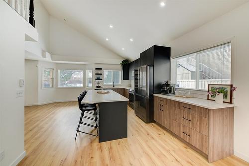 3828 Glen Canyon Drive, West Kelowna, BC - Indoor Photo Showing Kitchen
