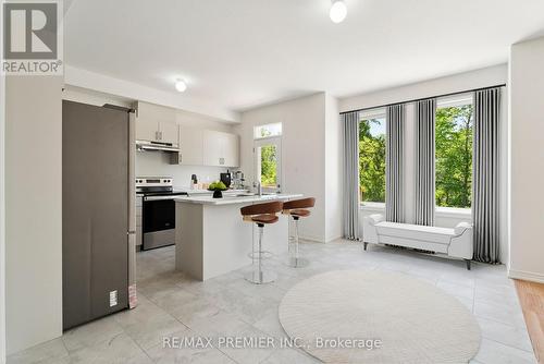 52 Baycroft Boulevard, Essa, ON - Indoor Photo Showing Kitchen