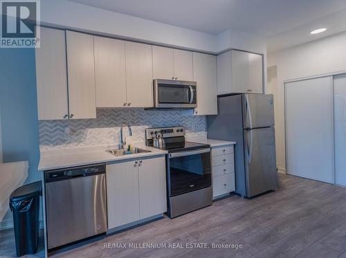 216 - 10 Wilby Crescent, Toronto, ON - Indoor Photo Showing Kitchen With Stainless Steel Kitchen