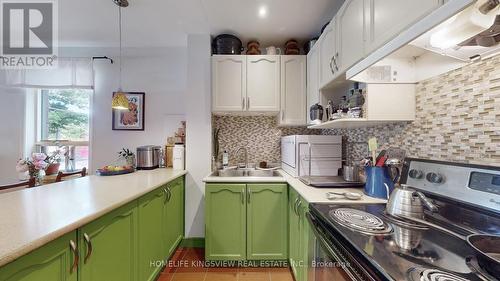 144 Clinton Street, Toronto, ON - Indoor Photo Showing Kitchen