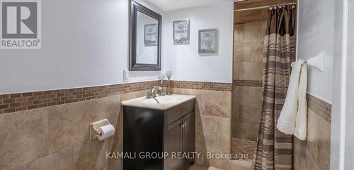 Bsmt - 389 Keewatin Street S, Oshawa, ON - Indoor Photo Showing Bathroom