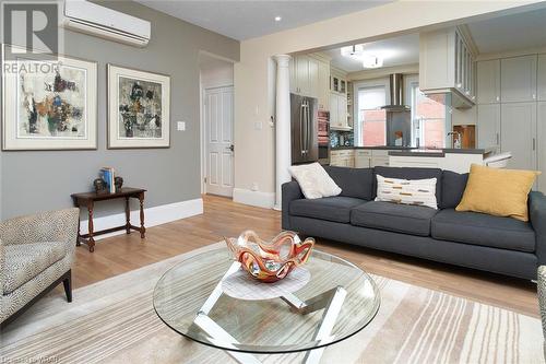 27 Schneider Avenue, Kitchener, ON - Indoor Photo Showing Living Room