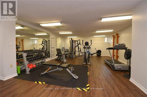 1610 - 2055 Upper Middle Road, Burlington, ON - Indoor Photo Showing Gym Room