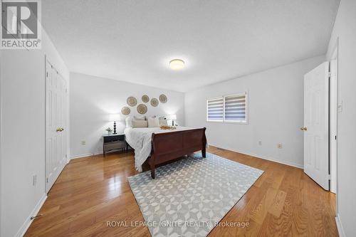 5464 Red Brush Drive, Mississauga, ON - Indoor Photo Showing Bedroom