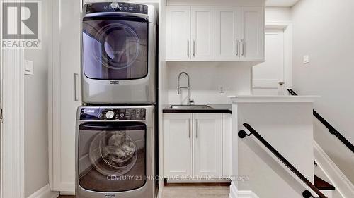 1091 Laurier Avenue, Milton, ON - Indoor Photo Showing Laundry Room