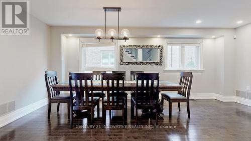 1091 Laurier Avenue, Milton, ON - Indoor Photo Showing Dining Room