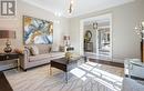 233 Indian Valley Trail, Mississauga, ON  - Indoor Photo Showing Living Room 