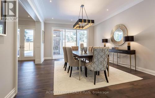 233 Indian Valley Trail, Mississauga, ON - Indoor Photo Showing Dining Room