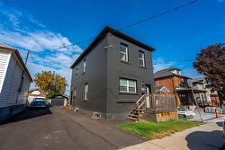 263 KENSINGTON Avenue N  Hamilton, ON L8L 7N8