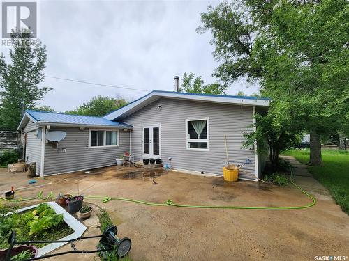 726 Mann Avenue, Radville, SK - Outdoor With Exterior
