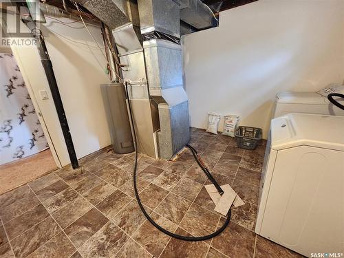 726 Mann Avenue, Radville, SK - Indoor Photo Showing Laundry Room