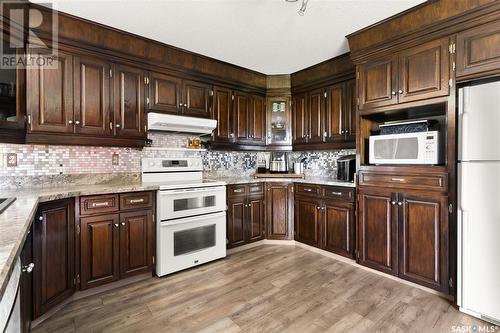 Szeles Acreage, Edenwold Rm No. 158, SK - Indoor Photo Showing Kitchen