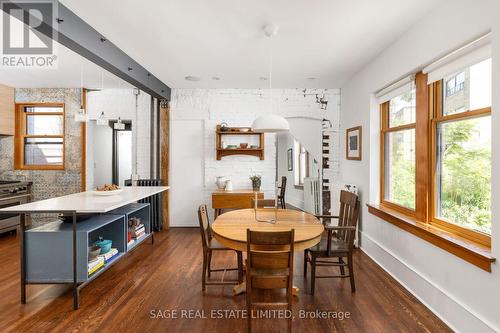 1402 Dundas Street W, Toronto, ON - Indoor Photo Showing Dining Room