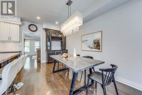 261 Gatwick Drive, Oakville, ON - Indoor Photo Showing Dining Room