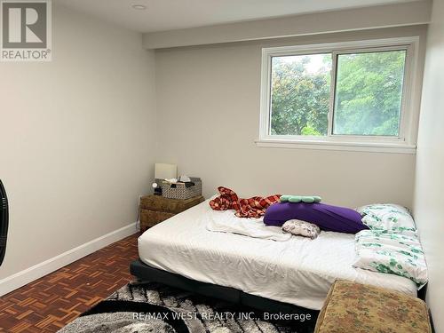 29 - 433 Silverstone Drive, Toronto, ON - Indoor Photo Showing Bedroom