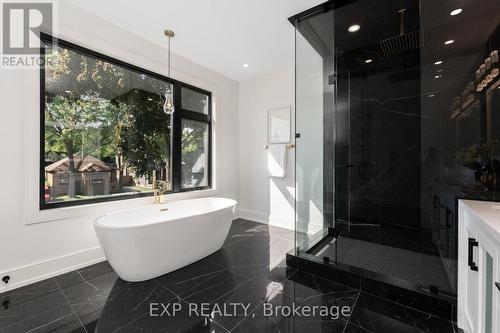 144 Stewart Street, Oakville, ON - Indoor Photo Showing Bathroom