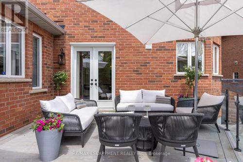 2516 Sunnyhurst Close, Oakville, ON - Outdoor With Deck Patio Veranda With Exterior