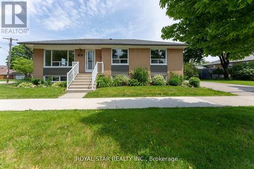 179 Wellesworth Drive, Toronto, ON - Outdoor With Facade