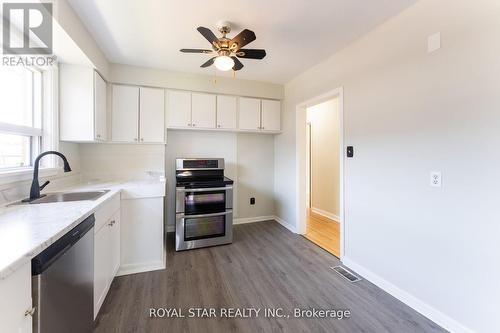 179 Wellesworth Drive, Toronto, ON - Indoor Photo Showing Kitchen