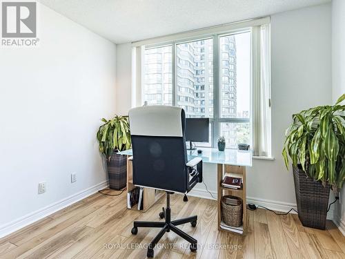 1711 - 156 Enfield Place, Mississauga, ON - Indoor Photo Showing Office