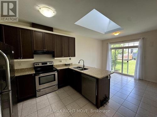 20 Providence Way, Wasaga Beach, ON - Indoor Photo Showing Kitchen With Double Sink