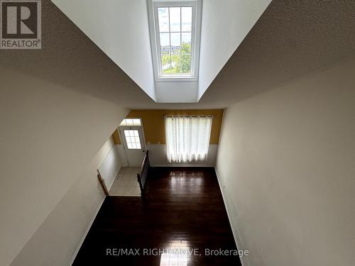 20 Providence Way, Wasaga Beach, ON - Indoor Photo Showing Other Room