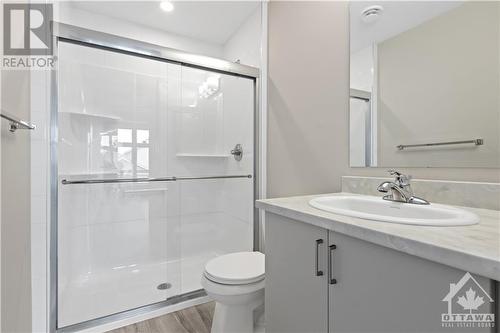 231 Citiplace Drive Unit#D, Ottawa, ON - Indoor Photo Showing Bathroom