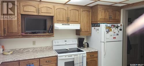 207 453 Walsh Trail, Swift Current, SK - Indoor Photo Showing Kitchen