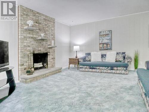 45 Westmorland Place, London, ON - Indoor Photo Showing Other Room With Fireplace