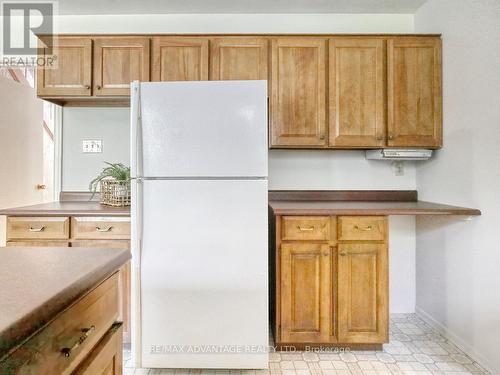 45 Westmorland Place, London, ON - Indoor Photo Showing Kitchen