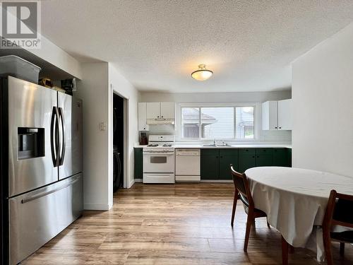 1456 W 2Nd Avenue, Prince Rupert, BC - Indoor Photo Showing Kitchen