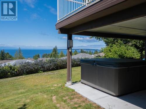 3437 Cariboo Ave, Powell River, BC - Outdoor With Body Of Water With View