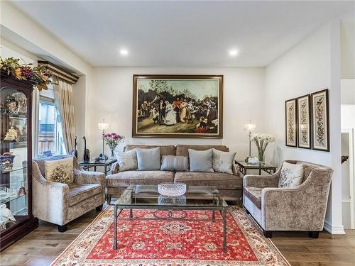 41 Foothills Lane, Stoney Creek, ON - Indoor Photo Showing Living Room